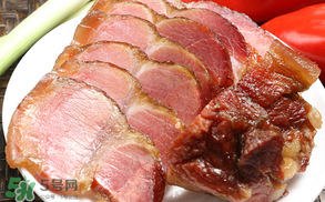 臘肉蒸什么菜好吃？蒸臘肉放什么材料好吃？