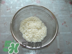 珍珠丸子蒸多長時間？珍珠丸子要蒸多久？