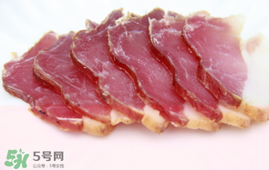 臘肉有哈喇味還能吃嗎？臘肉有哈喇味如何除去？