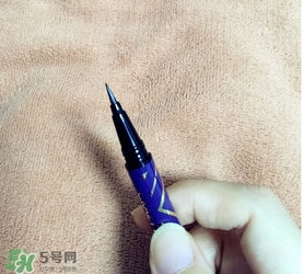 液體眉筆是什么？液體眉筆和眉筆哪個好用？