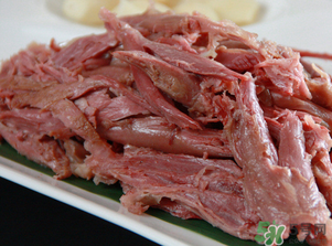 狗肉怎么腌制？腌制狗肉放什么調(diào)料？