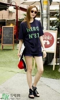 李圣經的衣服什么牌子？李圣經衣服同款