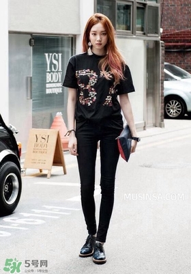 李圣經的衣服什么牌子？李圣經衣服同款