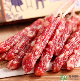曬香腸要扎孔嗎？曬香腸需要扎洞嗎？