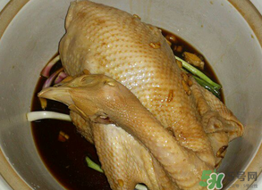 腌雞肉用什么調料？雞肉用什么腌制？