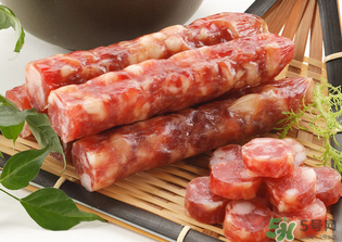 香腸發(fā)霉了怎么處理？香腸發(fā)霉了還能吃嗎？