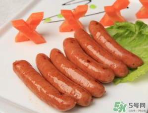 香腸過期了還能吃嗎？香腸過期一個月能吃嗎？