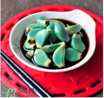 臘八蒜用什么醋好？臘八蒜用陳醋還是白醋？