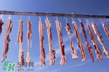 臘肉腌4天可以晾曬嗎？臘肉要腌幾天才可以曬？