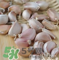 臘八蒜什么時(shí)候腌制？臘八蒜腌制多久可以吃？
