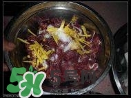 臘豬腳燉什么好吃？臘豬蹄燉什么好吃？