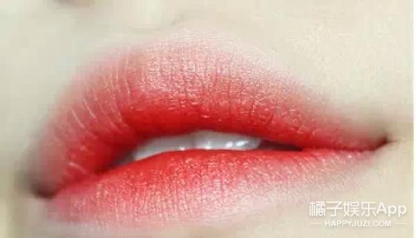 反咬唇妝怎么畫？反咬唇妝畫法圖解