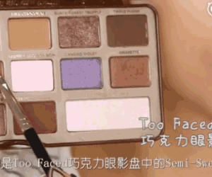 反咬唇妝怎么畫？反咬唇妝畫法圖解