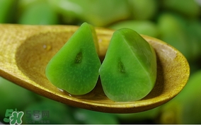 臘八蒜可以曬太陽(yáng)嗎？臘八蒜是避光還是暴曬？