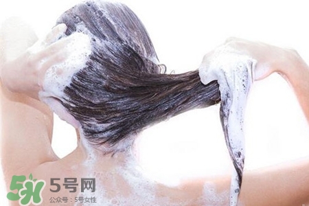 冬天洗澡太冷了怎么辦？冬天洗澡怕冷怎么辦？