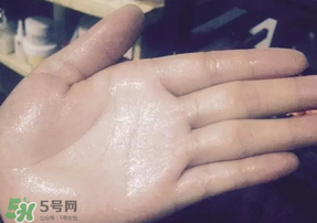 嬌韻詩綠吸盤好用嗎？嬌韻詩綠吸盤怎么樣？
