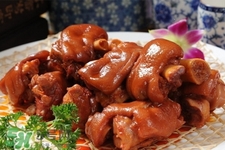 高壓鍋鹵豬蹄要多久？高壓鍋鹵豬蹄要多長(zhǎng)時(shí)間？