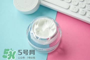 素顏霜對(duì)皮膚有傷害嗎？素顏霜對(duì)皮膚的傷害大嗎？