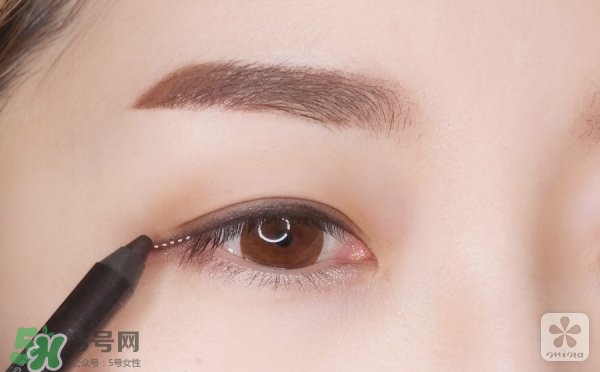 徐玄振妝容怎么化？徐玄振仿妝教程