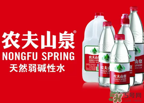 農(nóng)夫山泉和怡寶哪個好？農(nóng)夫山泉好還是怡寶好？