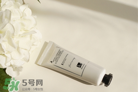 jmsolution護(hù)手霜怎么用？jmsolution護(hù)手霜使用方法