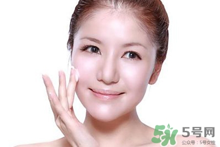 不化妝需要卸妝嗎？不化妝為什么要卸妝？