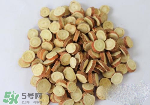 高血脂泡腳用什么藥好？高血脂用什么藥泡腳？