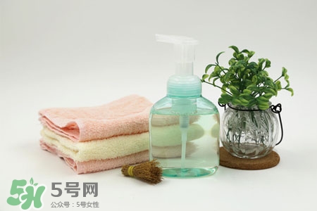 洗手液可以洗毛巾嗎？毛巾可以用洗手液洗嗎？