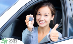 春節(jié)租車多少錢一天？春節(jié)租車回家劃算嗎？