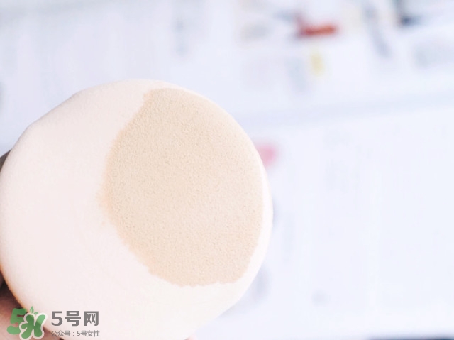 歐萊雅瓷肌氣墊多少錢(qián)？歐萊雅奇煥光采瓷肌氣墊專(zhuān)柜價(jià)