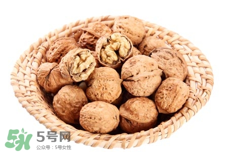 乙肝小三陽(yáng)可以吃核桃嗎？乙肝大三陽(yáng)可以吃核桃嗎？