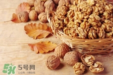 乙肝小三陽(yáng)可以吃核桃嗎？乙肝大三陽(yáng)可以吃核桃嗎？