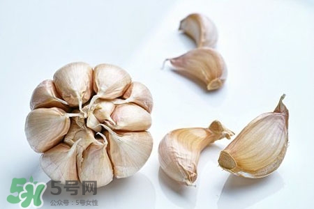 有乙肝能吃大蒜嗎？乙肝患者可以吃大蒜嗎？