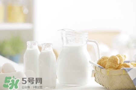 乙肝患者能喝牛奶嗎？乙肝患者喝牛奶有講究