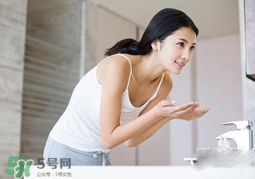 用白醋洗臉要不要用清洗再洗一遍？用白醋洗臉要再洗一遍嗎？