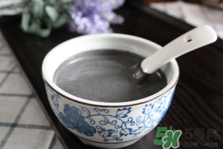 芝麻糊上火嗎？吃黑芝麻糊會上火嗎？
