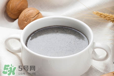 芝麻糊不能和什么一起吃？芝麻糊與哪些食物相克？