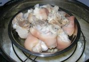 腌豬腳放多少鹽？腌臘豬腳放多少鹽？