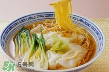 面條熱量高嗎？吃面條會(huì)胖嗎？