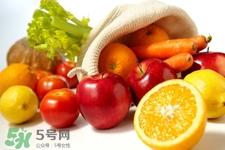 眼睛近視吃什么水果？吃什么水果對眼睛好？