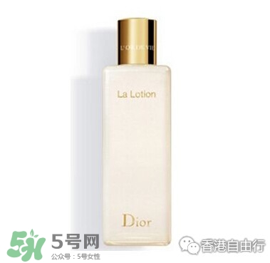 美容液是爽膚水嗎？美容液和爽膚水的區(qū)別