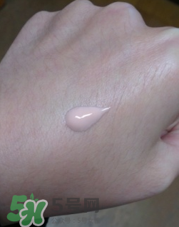 dior迪奧夢(mèng)幻美肌修顏乳怎么用？迪奧修顏乳怎么用