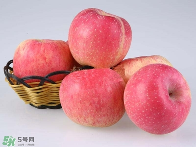 孕婦冬天能吃蘋(píng)果嗎？孕婦冬天吃蘋(píng)果好嗎？
