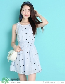 3月份去三亞穿什么？三月份去三亞穿什么衣服？