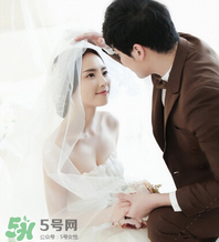 拍婚紗照可以戴眼鏡嗎？拍婚紗照戴眼鏡好不好？