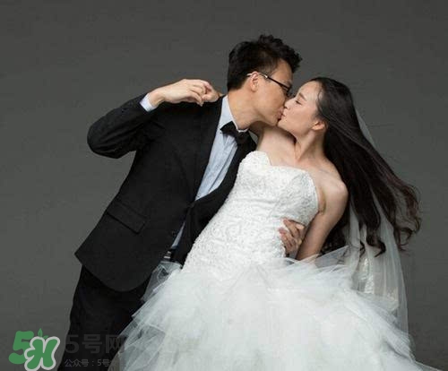 拍婚紗照可以戴眼鏡嗎？拍婚紗照戴眼鏡好不好？