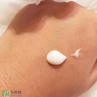 laura mercier妝前乳多少錢？laura mercier羅拉妝前乳專柜價(jià)