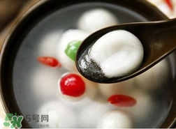 元宵為什么會(huì)裂開？怎么煮元宵不容易裂開？