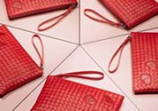 bv葆蝶家2017情人節(jié)限量包包多少錢？