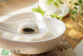 坐月子可以吃湯圓嗎？坐月子可以吃黑芝麻湯圓嗎？